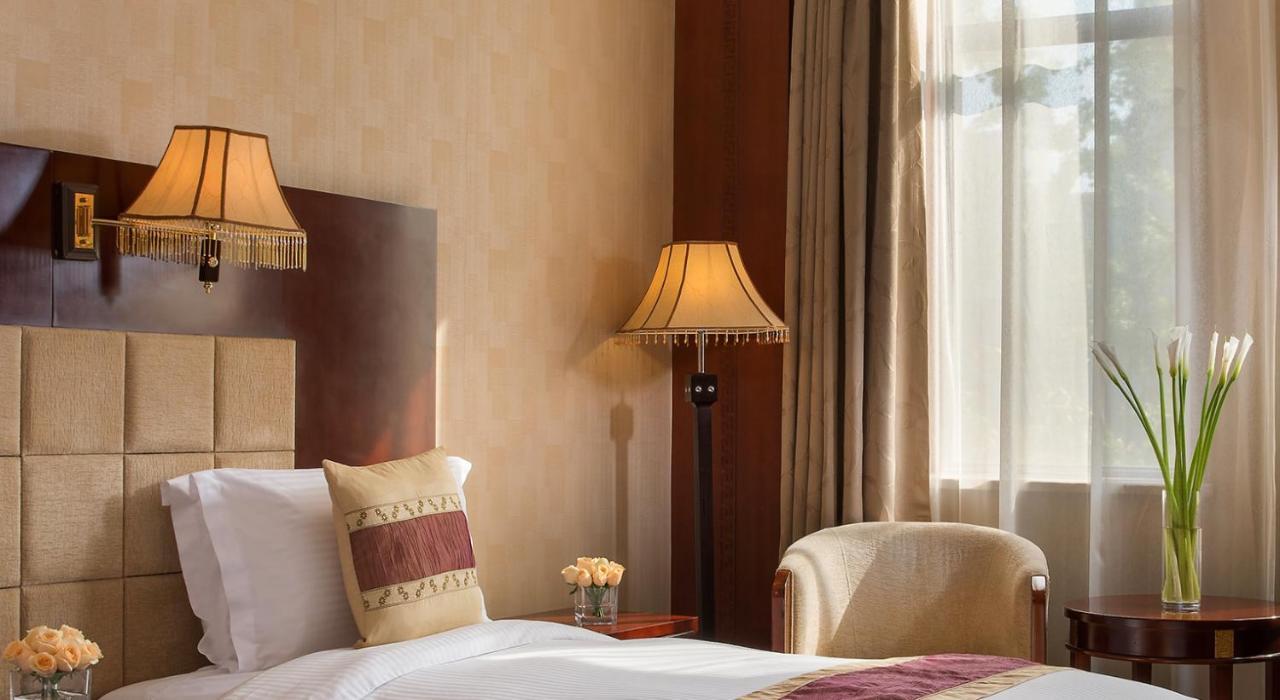 Grand Mercure Xian On Renmin Square Екстер'єр фото